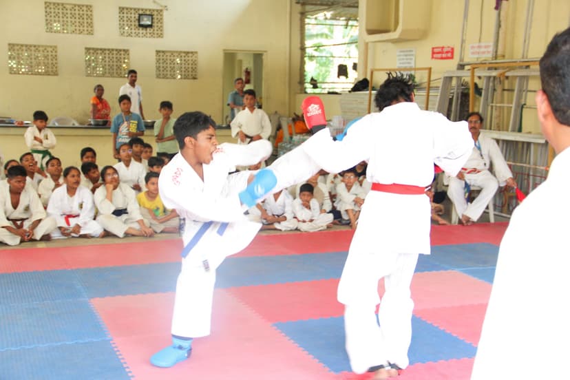 Kumite sparring